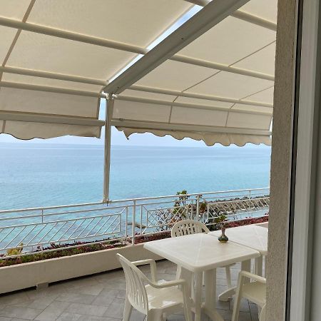 Villa Laura - Sul Mare Pizzo  Dış mekan fotoğraf
