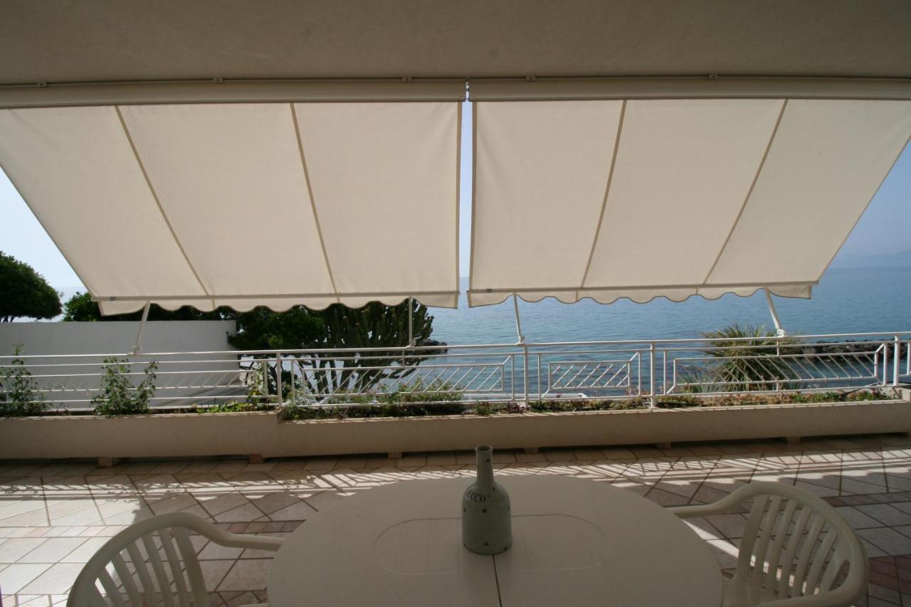Villa Laura - Sul Mare Pizzo  Dış mekan fotoğraf