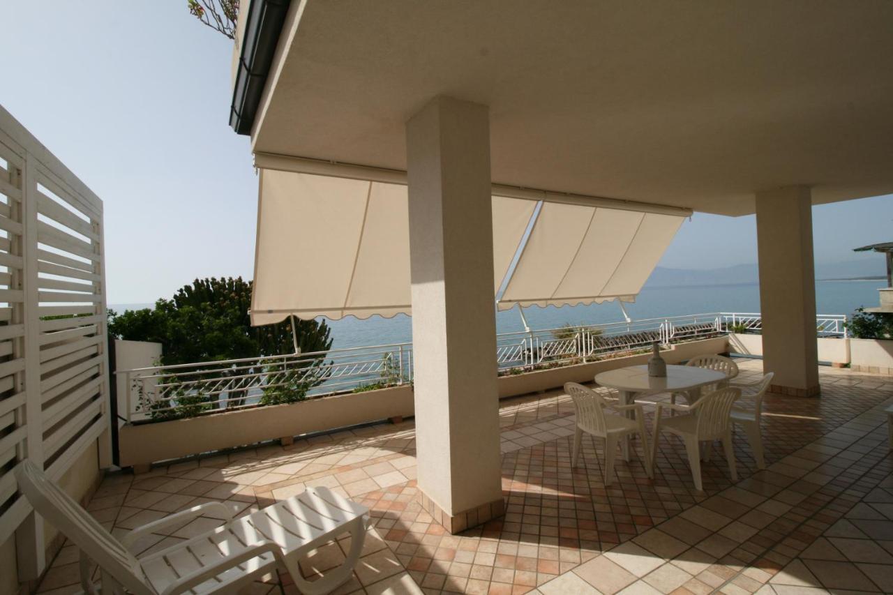 Villa Laura - Sul Mare Pizzo  Dış mekan fotoğraf