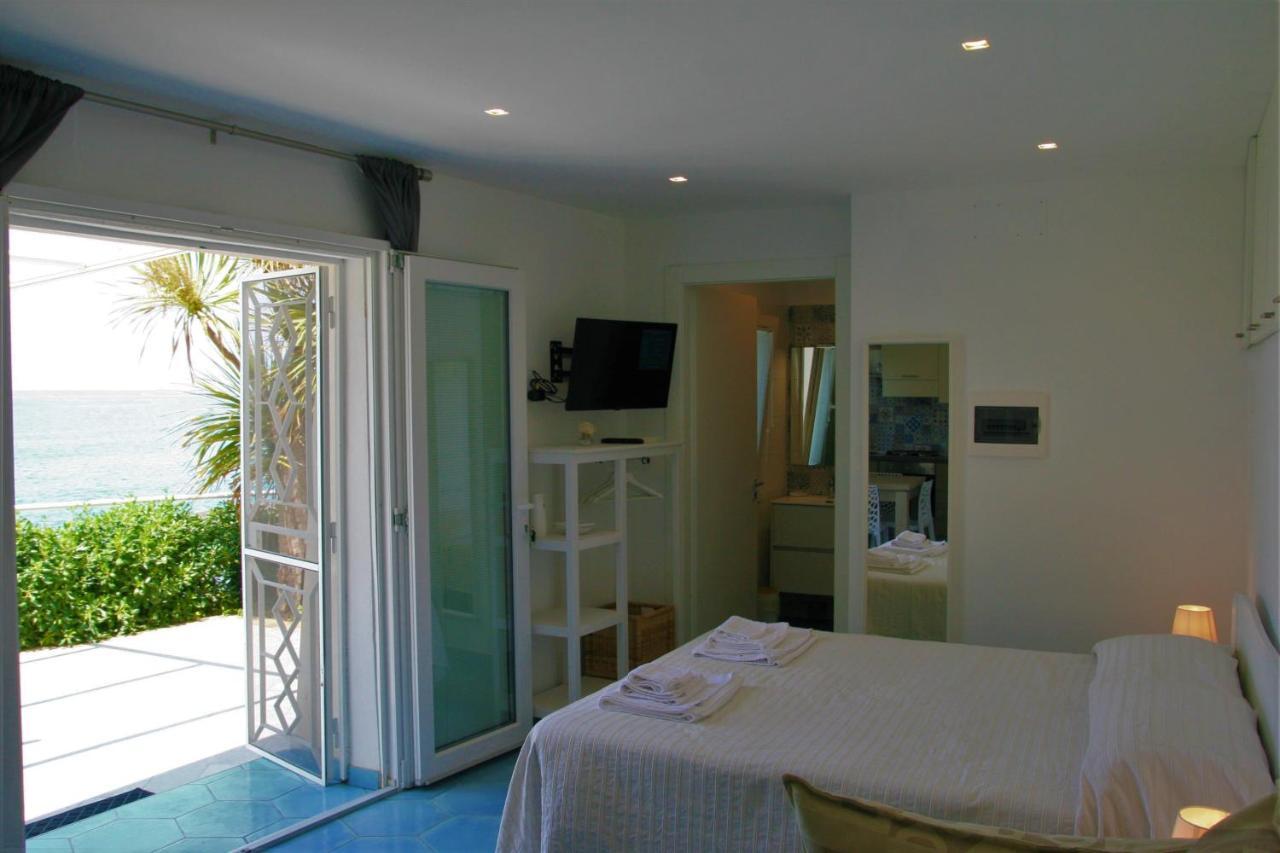 Villa Laura - Sul Mare Pizzo  Dış mekan fotoğraf