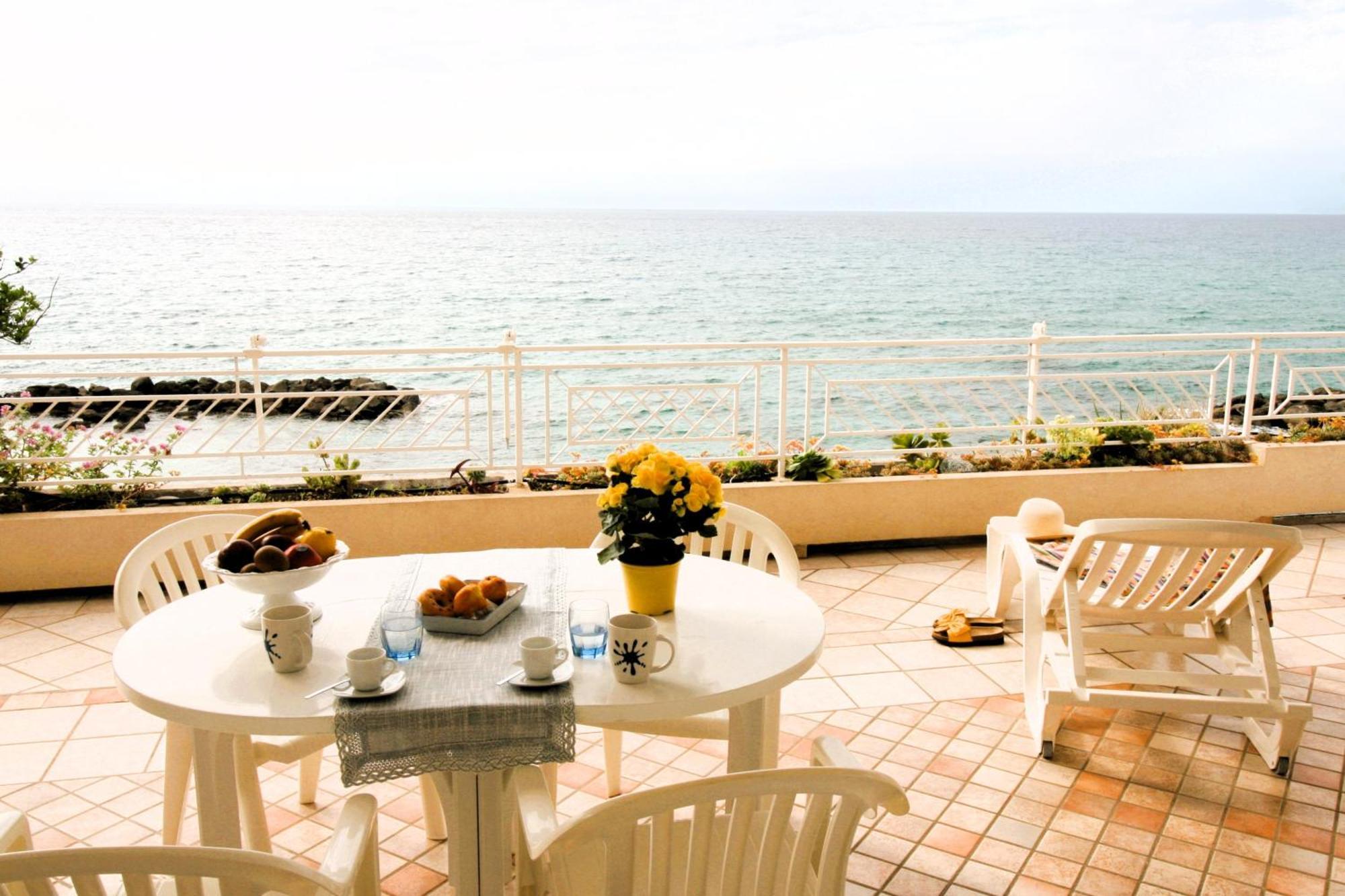 Villa Laura - Sul Mare Pizzo  Dış mekan fotoğraf