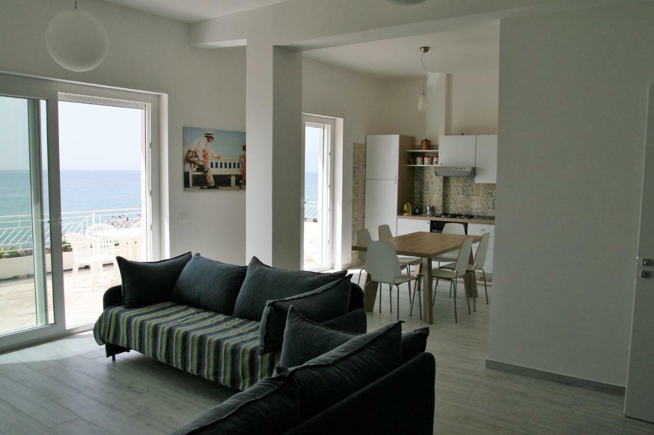 Villa Laura - Sul Mare Pizzo  Dış mekan fotoğraf